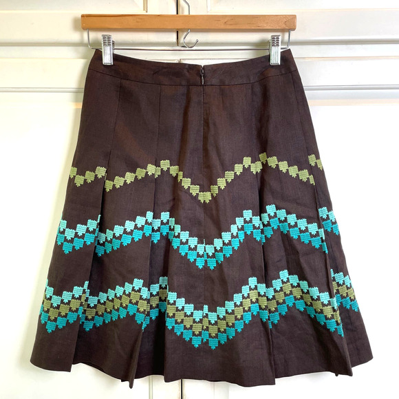 Ann Taylor LOFT Women's Sz 0P Linen Pleated Flare Skirt Chevron Embroidered - Picture 2 of 10